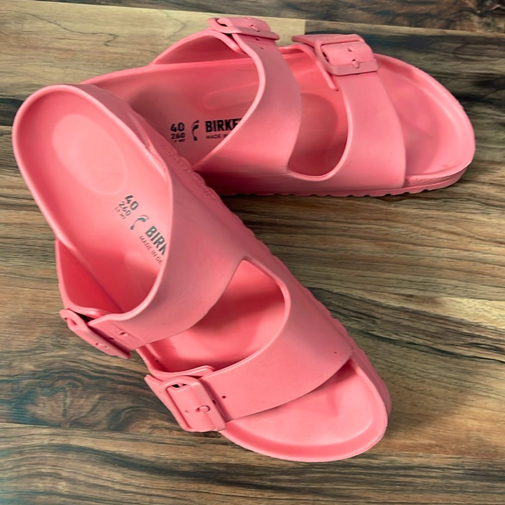 Size 40 Birkenstock sandals